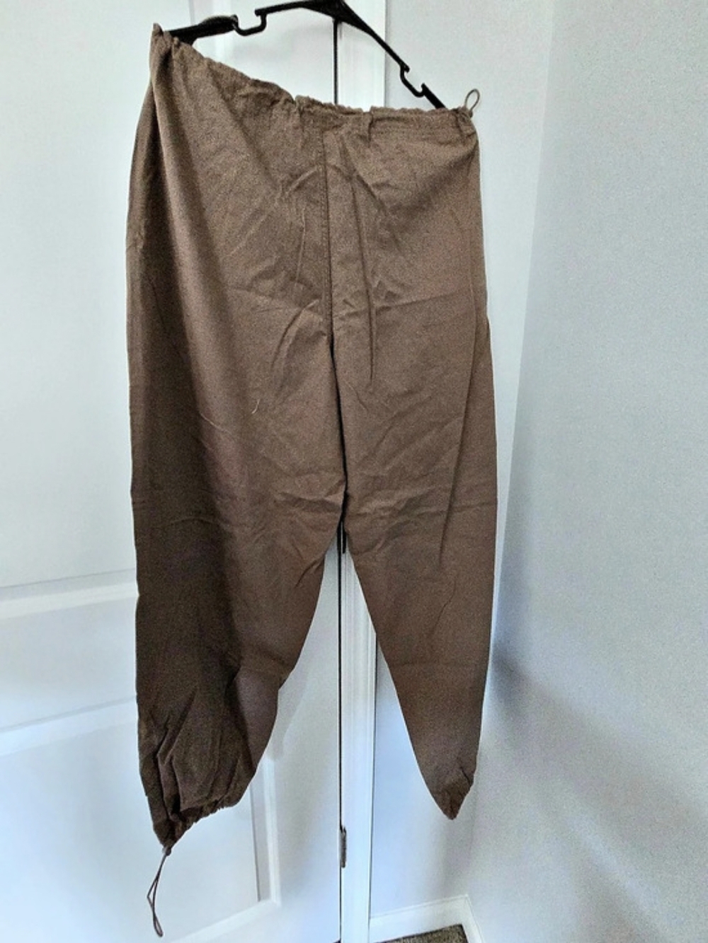 Pacsun Parachute Pant Parachute Pants in Brown Large NWT